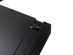 Cougar-Attack-X3-RGB-20
